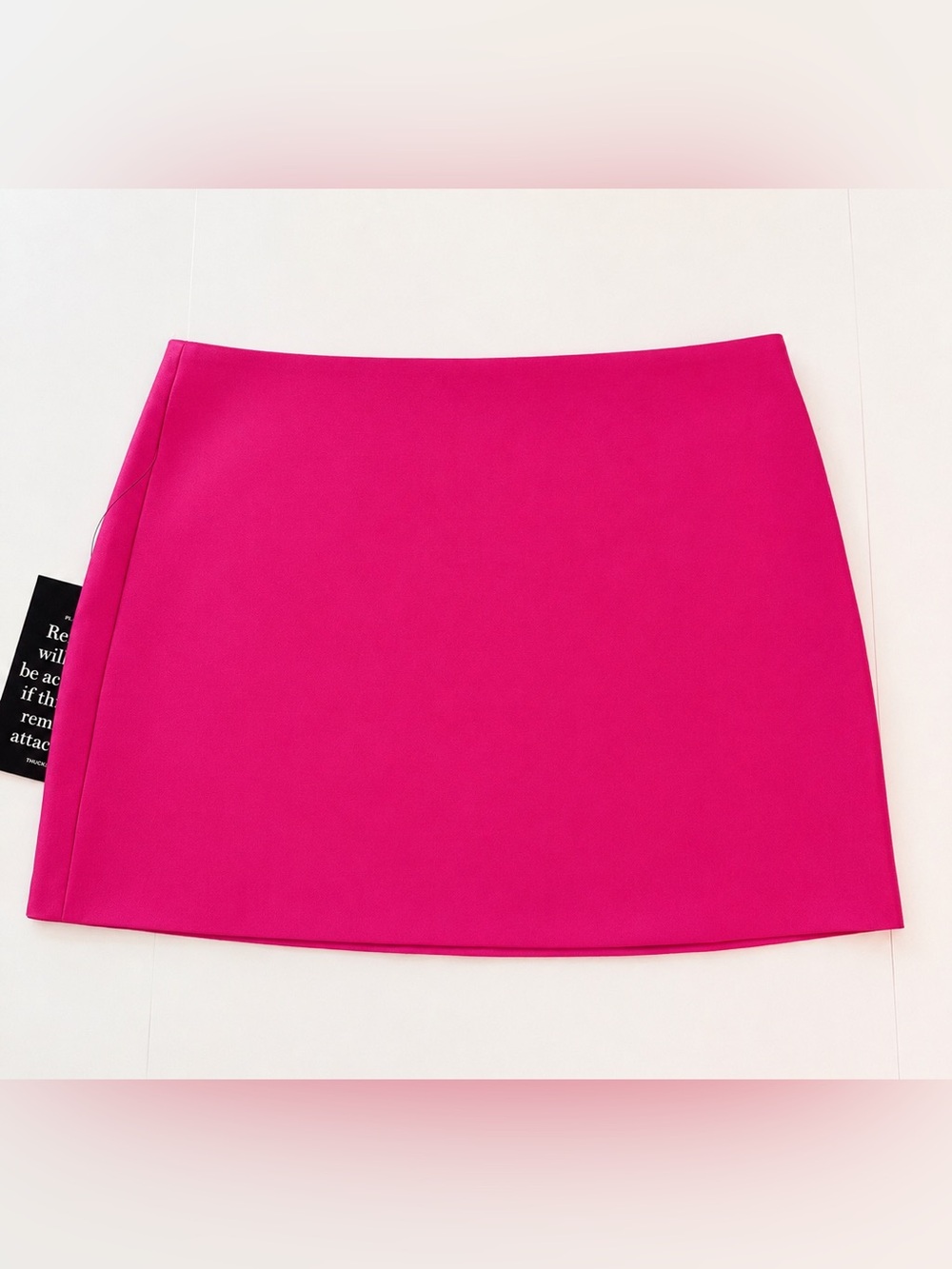 Tuckernuck Hot Pink Mini Skirt Size 6 NWT Satin Mod Mini Skirt